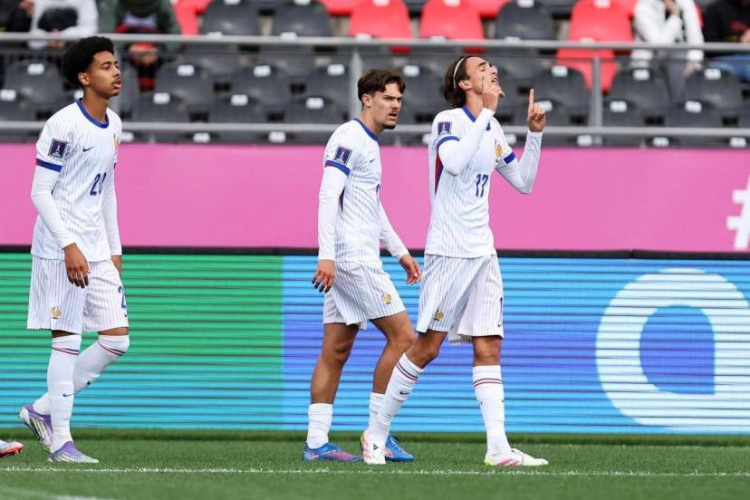 隊(duì)報(bào)：藍(lán)軍800萬(wàn)歐求購(gòu)17歲前鋒恩蓋桑，圣埃蒂安要1250萬(wàn)歐